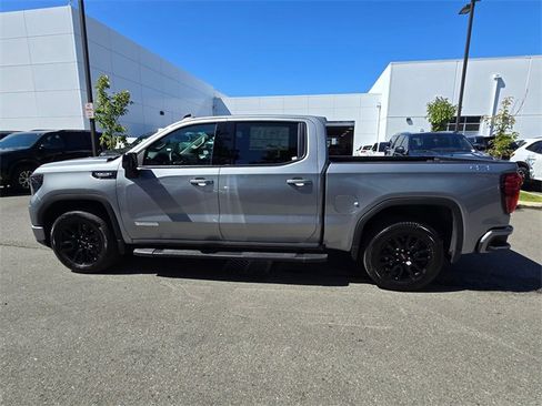 Used 2025 GMC Sierra 1500 Elevation w/ Elevation Premium Package image 2