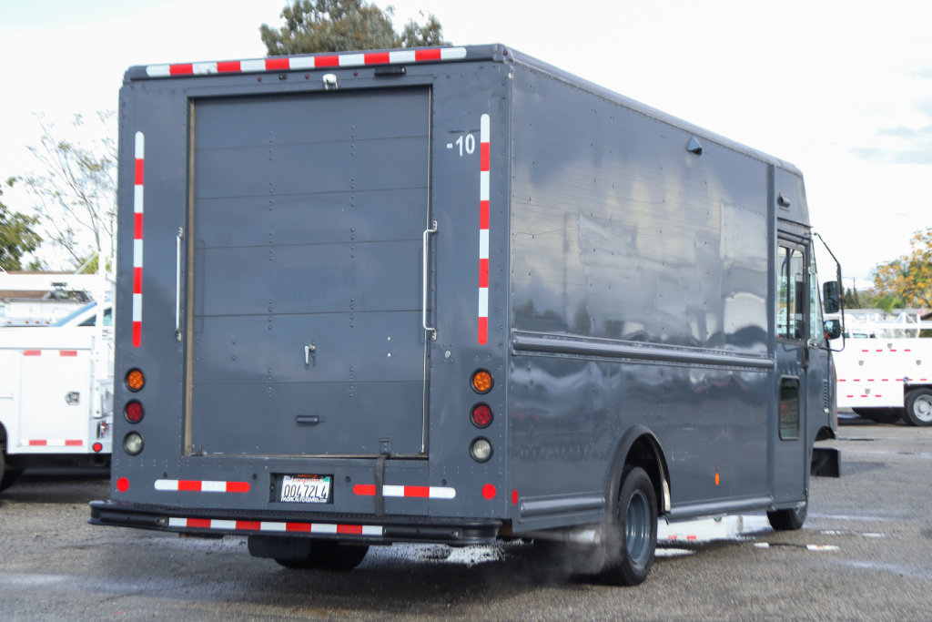 Used 2019 Ford E-450 and Econoline 450 Super Duty RWD image 8