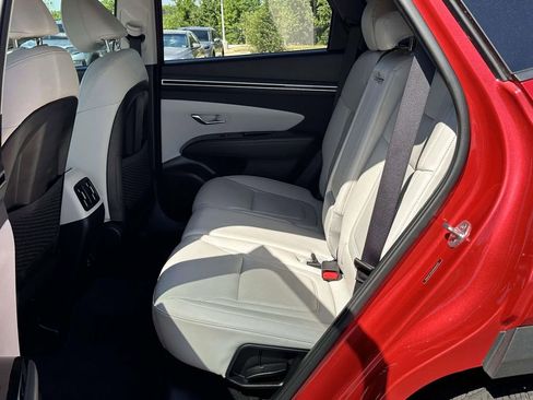 Used 2022 Hyundai Tucson SEL w/ Convenience + Premium Package image 10