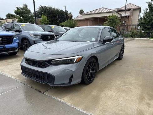 Used 2025 Honda Civic Sport image 3