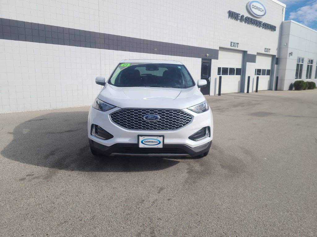 Used 2024 Ford Edge SEL w/ Convenience Package AWD/4WD image 9