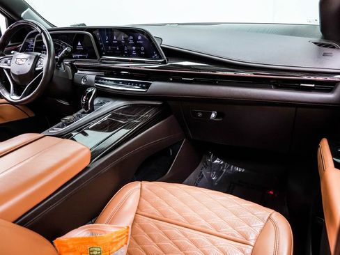 Used 2021 Cadillac Escalade Premium Luxury w/ Driver Assist Tech Package image 23