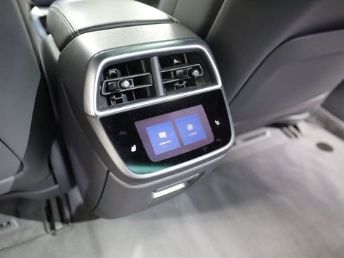 Used 2022 Lucid Air Grand Touring image 48