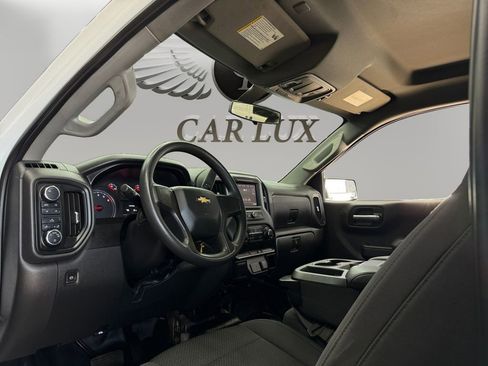 Used 2020 Chevrolet Silverado 1500 W/T w/ Trailering Package AWD/4WD image 13