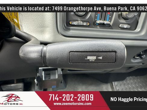 Used 2004 Chevrolet Silverado 1500 LS w/ Light Duty Power Package AWD/4WD image 26
