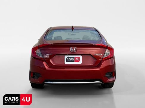 Used 2019 Honda Civic Touring image 6