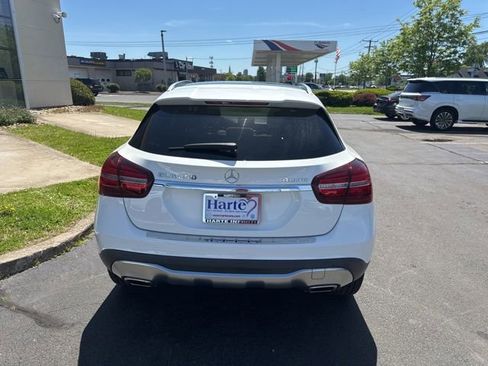Used 2020 Mercedes-Benz GLA 250 4MATIC image 5