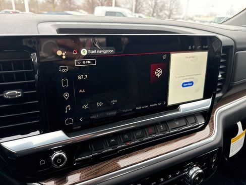 New 2026 GMC Sierra 1500 Elevation image 13