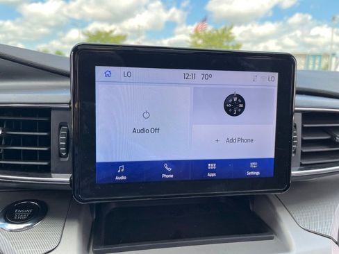 Used 2022 Ford Explorer XLT w/ Equipment Group 202A image 33