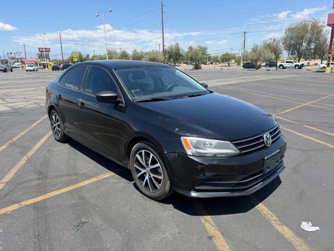 Used 2016 Volkswagen Jetta SE FWD image 7