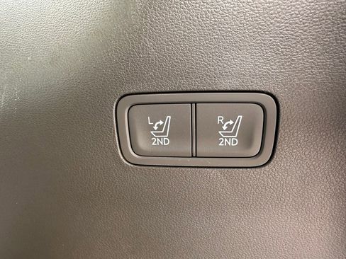 Certified 2025 Hyundai Santa Fe Calligraphy image 18