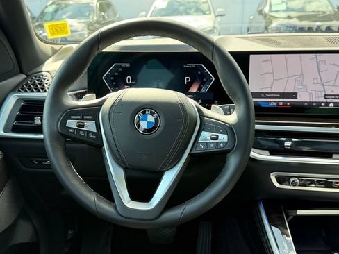 Certified 2024 BMW X5 xDrive40i w/ Parking Assistance Package AWD/4WD image 15