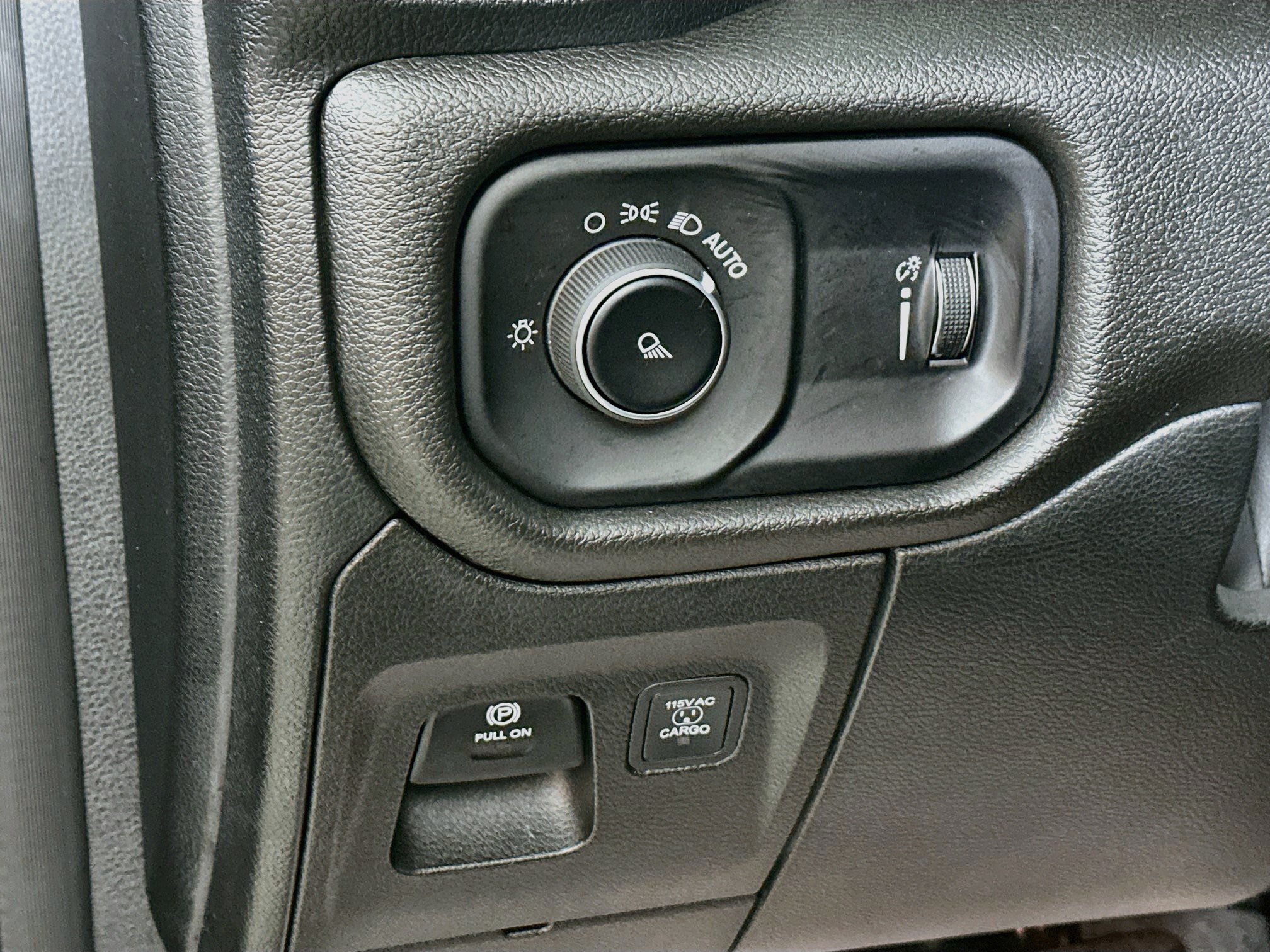 Used 2026 RAM 1500 Tradesman AWD/4WD image 10
