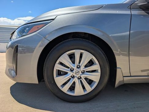 Used 2024 Nissan Sentra S FWD image 11
