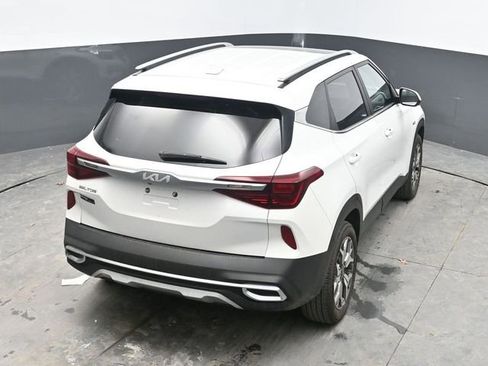 Used 2022 Kia Seltos EX image 34