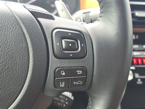 Used 2025 Lexus IS 350 F Sport RWD image 19