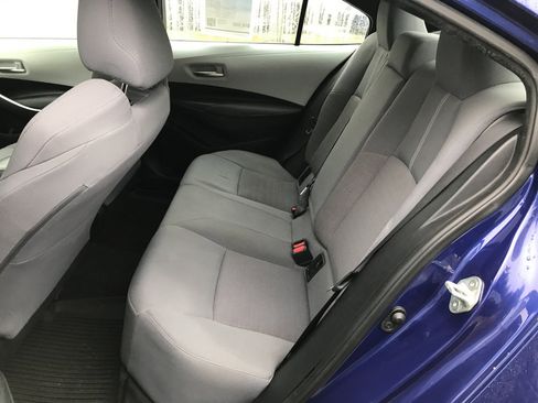 Used 2020 Toyota Corolla SE w/ SE Premium Package image 26