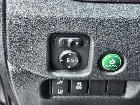 Used 2021 Honda Pilot Special Edition image 15