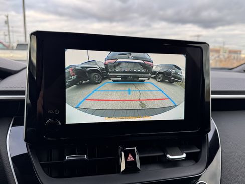 Used 2023 Toyota Corolla XSE image 19