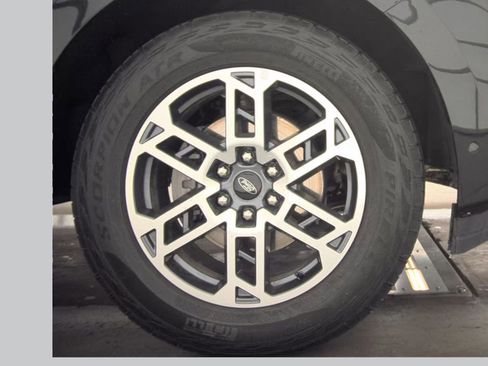 Certified 2025 Ford Expedition Max Active AWD/4WD image 19