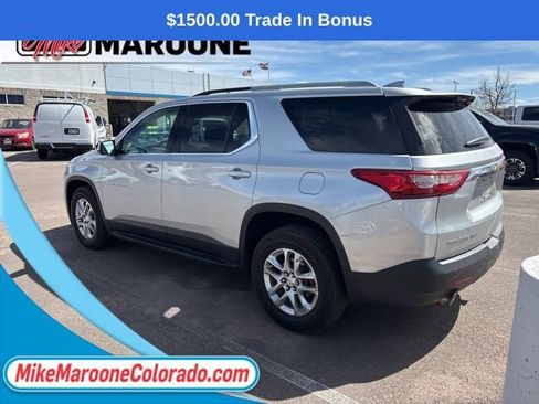 Used 2018 Chevrolet Traverse LT w/ LPO, 'HIT The Road' Package image 3