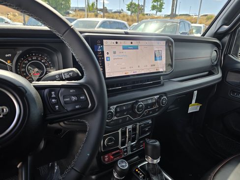 New 2026 Jeep Gladiator Rubicon AWD/4WD image 15