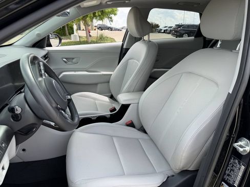 Used 2024 Hyundai Kona Limited AWD/4WD image 27