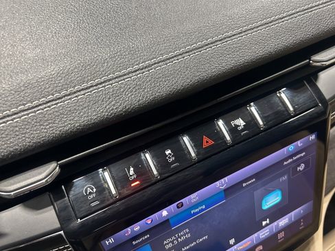 Certified 2024 Jeep Grand Cherokee L Limited w/ Luxury Tech Group II image 46