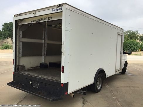 Used 2022 Chevrolet Express 3500 w/ Power Convenience Package RWD image 4