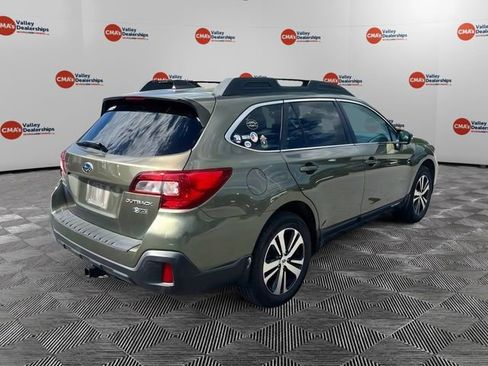 Used 2018 Subaru Outback 2.5i Limited w/ Popular Package #2 AWD/4WD image 7