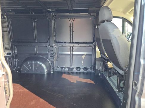 Used 2026 RAM ProMaster 1500 w/ Convenience Group FWD image 13