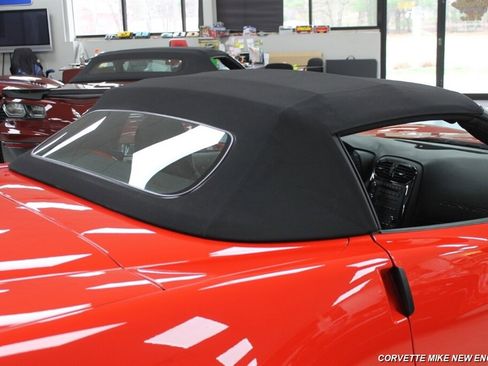 Used 2010 Chevrolet Corvette w/ Preferred Equipment Group image 22