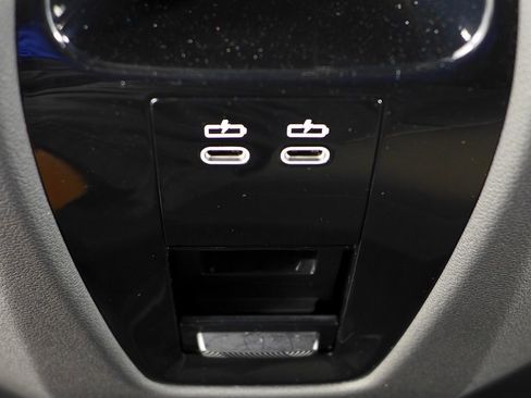 Certified 2023 BMW iX xDrive50 AWD/4WD image 22