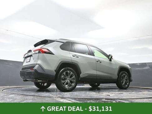 Used 2023 Toyota RAV4 XLE Premium image 51