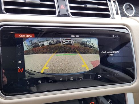 Used 2021 Land Rover Range Rover Westminster Edition image 24