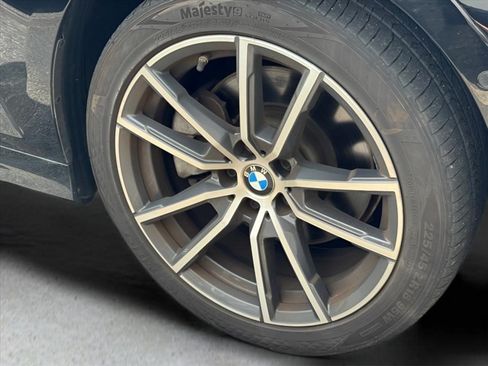 Used 2021 BMW 330i Sedan RWD image 19