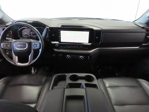 Certified 2025 GMC Sierra 1500 SLT AWD/4WD image 17