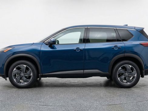 Used 2025 Nissan Rogue SV image 5