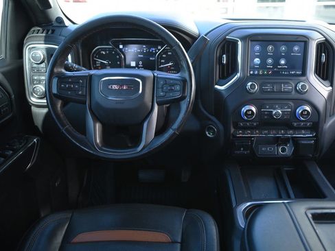 Used 2020 GMC Sierra 1500 AT4 w/ AT4 Premium Package image 17