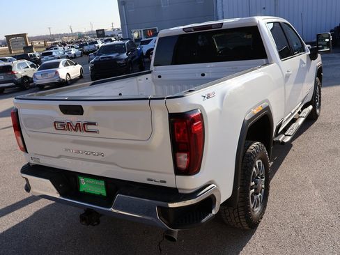 Used 2024 GMC Sierra 2500 SLE image 5