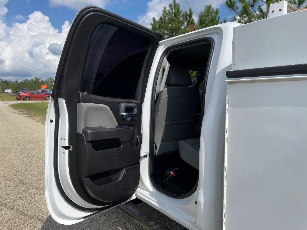 Used 2019 Chevrolet Silverado 2500 W/T w/ WT Convenience Package AWD/4WD image 13