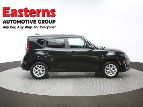 Used 2025 Kia Soul LX w/ LX Technology Package image 44