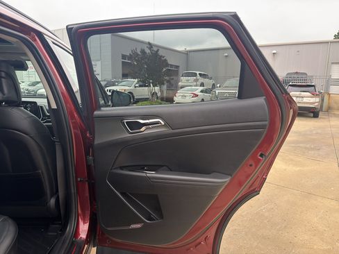 Used 2024 Kia Sportage SX FWD image 16