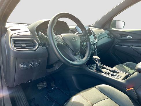Used 2023 Chevrolet Equinox Premier AWD/4WD image 9