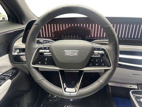 Used 2024 Cadillac Lyriq Luxury RWD image 55