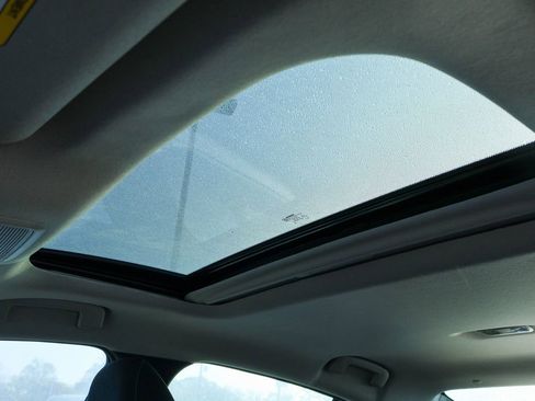 New 2026 Nissan Sentra SV image 9