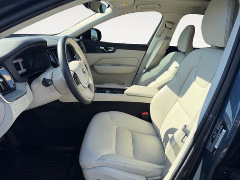 Used 2025 Volvo XC60 T8 Plus w/ Protection Package Premier AWD/4WD image 9