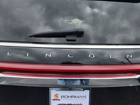 Used 2023 Lincoln Navigator L Reserve AWD/4WD image 19