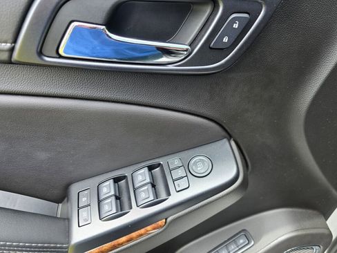 Used 2019 Chevrolet Tahoe Premier image 25