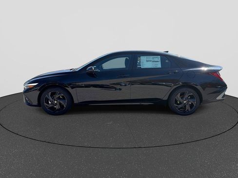 New 2026 Hyundai Elantra Sport image 5